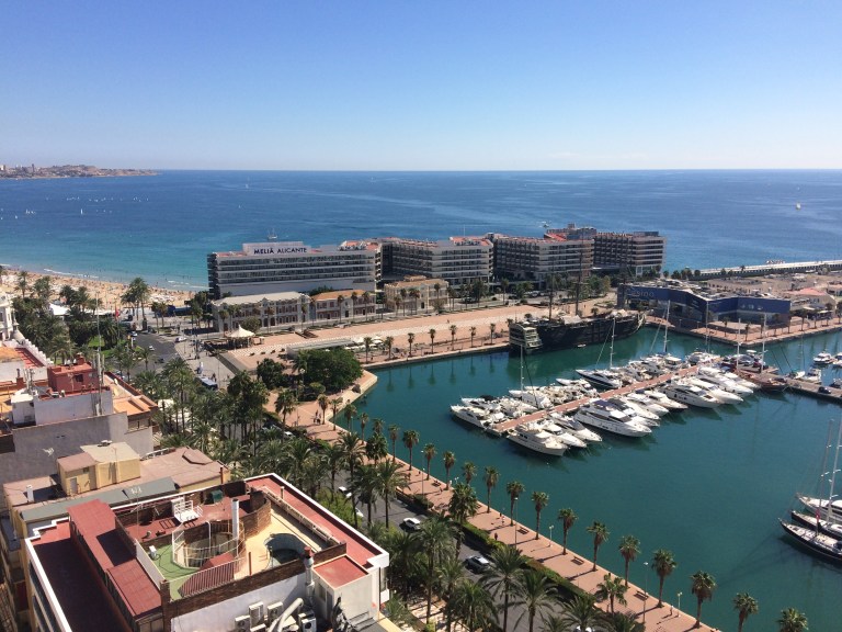 Playa Postiguet. Alicante.